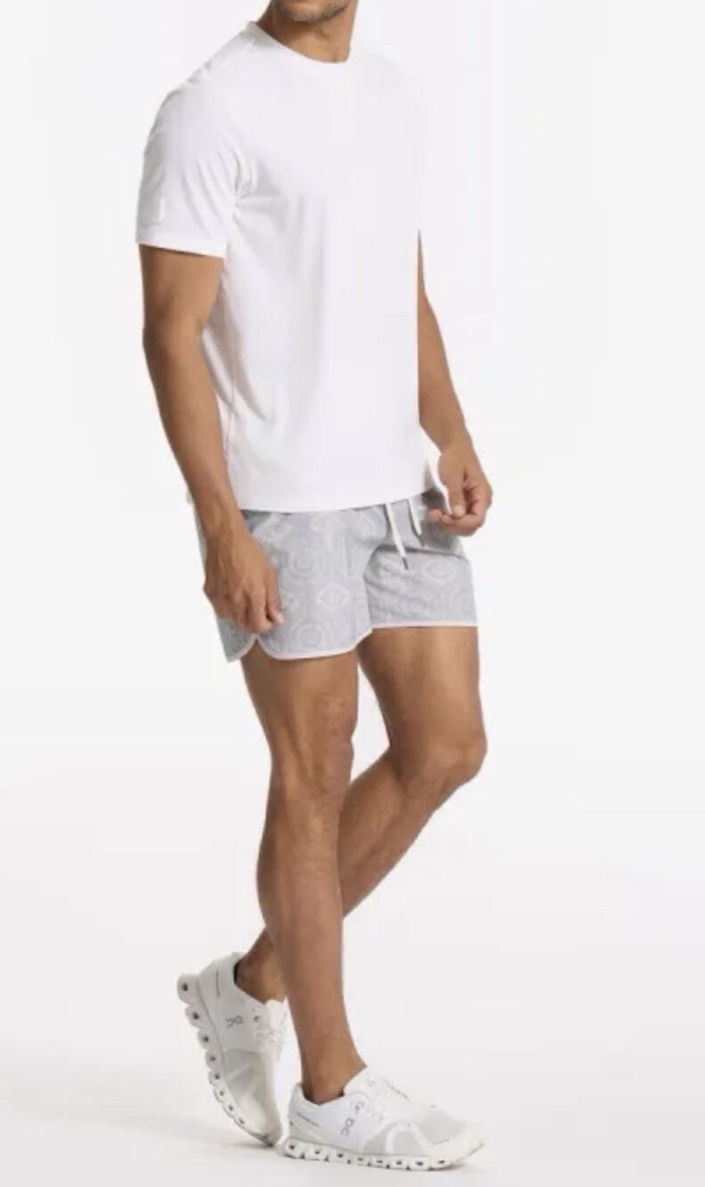 Vuori Men’s Banks Shorts Platinum Fresco Size XL